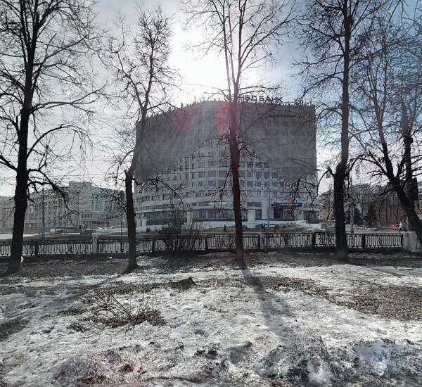 Банкомат Форус Банка по адресу пл. Горького, д. 4