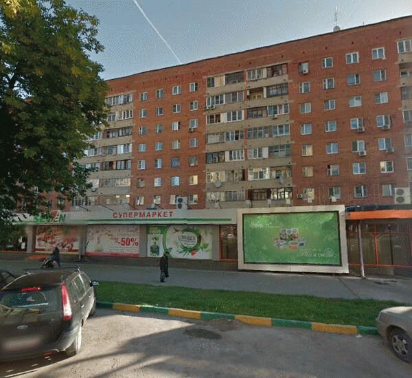 Банкомат Сбербанка России по адресу ул. Полтавская, д. 2, лит. А, ТЦ Seven