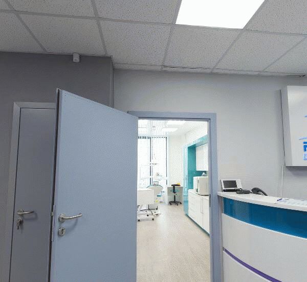 Отделение Славия Банка по адресу г. Нижний Новгород,  ул. Ульянова. д. 7